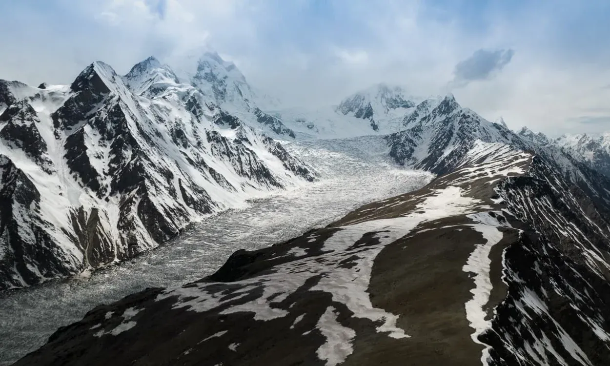 Passu Cones seen from the Patundas Meadows Trek